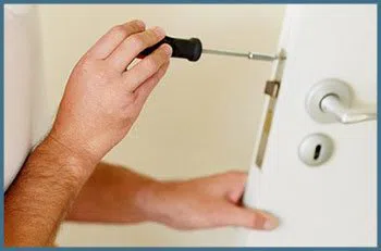 Safe Key Shop Wakefield, MA 781-330-0969 - 5-locks-repair